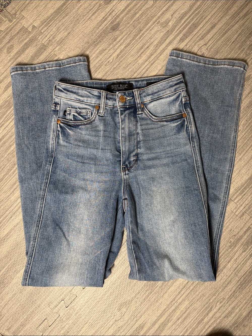 Judy Blue Light Wash Straight Legged Jeans size 1/25